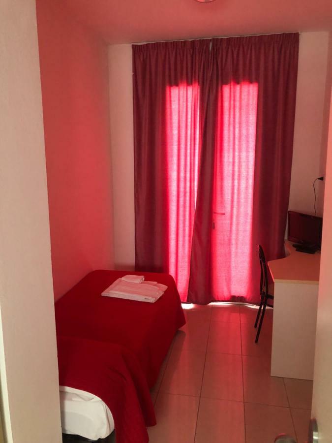 Hotel Nuova Riccione Zewnętrze zdjęcie