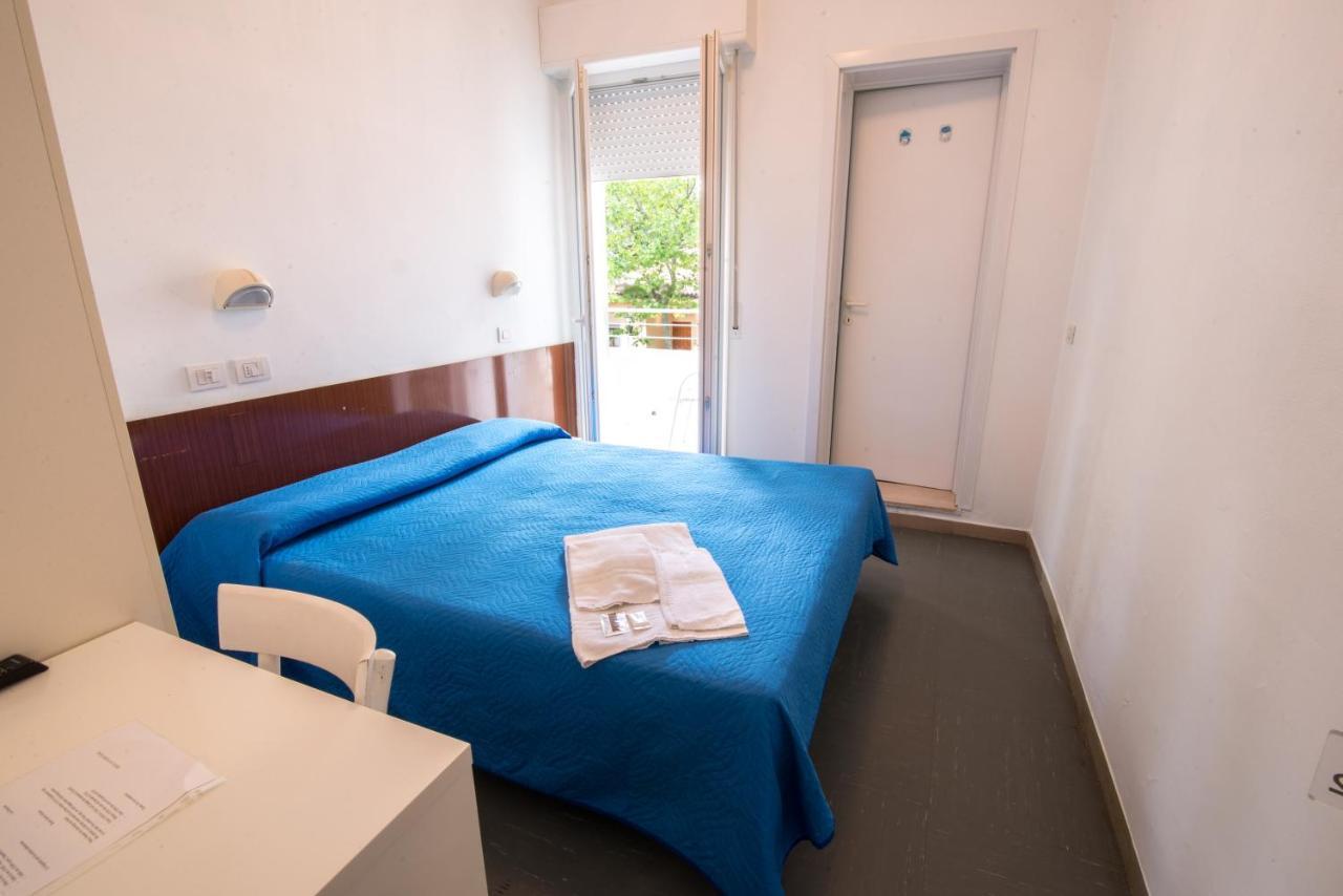 Hotel Nuova Riccione Zewnętrze zdjęcie